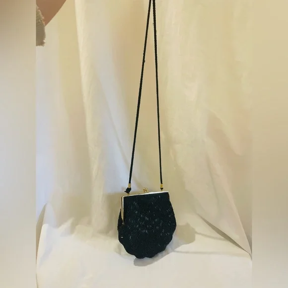 Vintage Art Deco Beaded Seashell Clutch 80s/90s - Picture 7 of 7